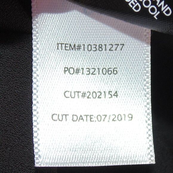 TORRID Harper Top, 3/3X, Black, Split neck, Tab Sleeves, 2 pockets - Picture 13 of 14